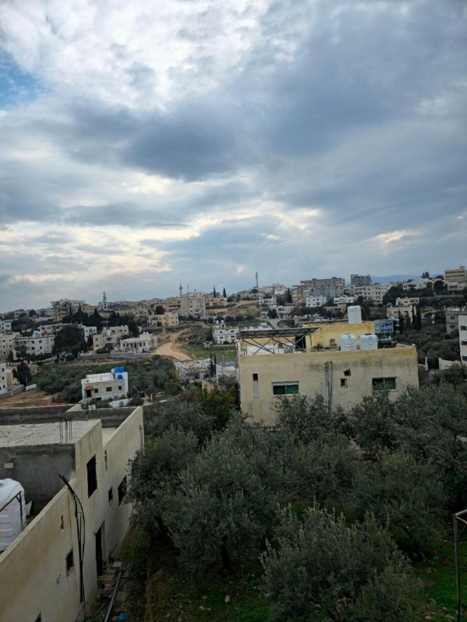 Furnished Apartment For Rent In Jarash شقة مفروشة للإيجار في جرش Exterior photo